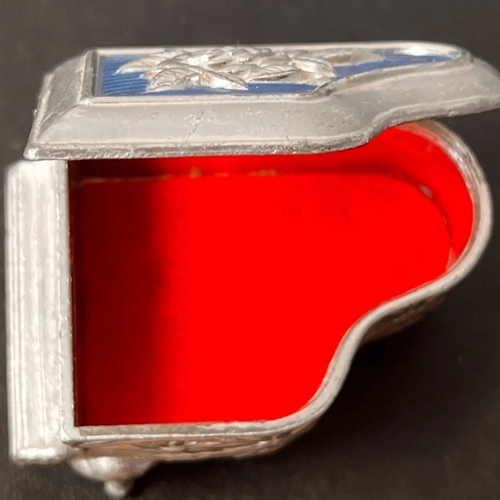 Vintage grand piano trinket box